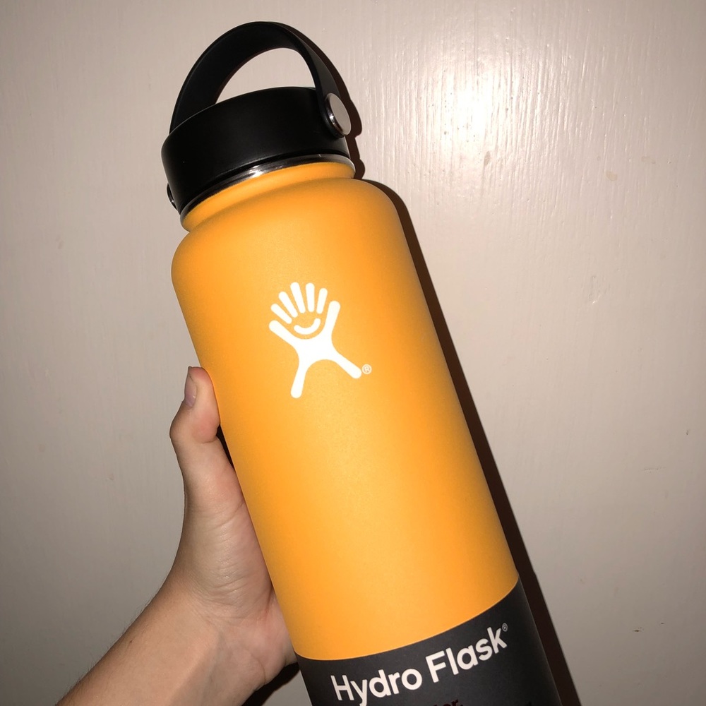 Orange Hydroflask 40 OZ